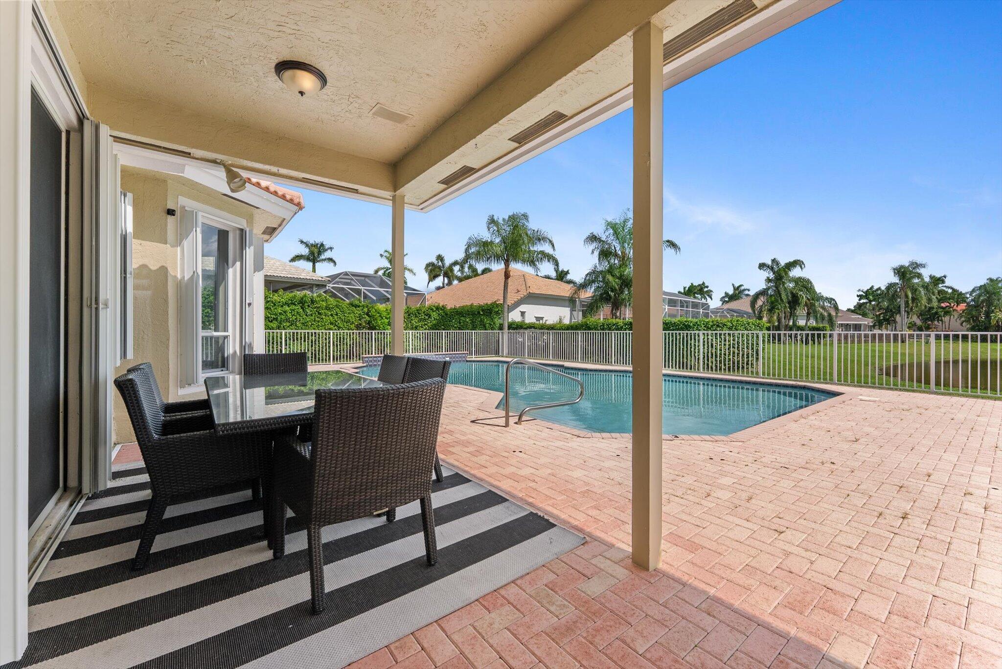 BOCA FALLS PAR Q - Residential Lease