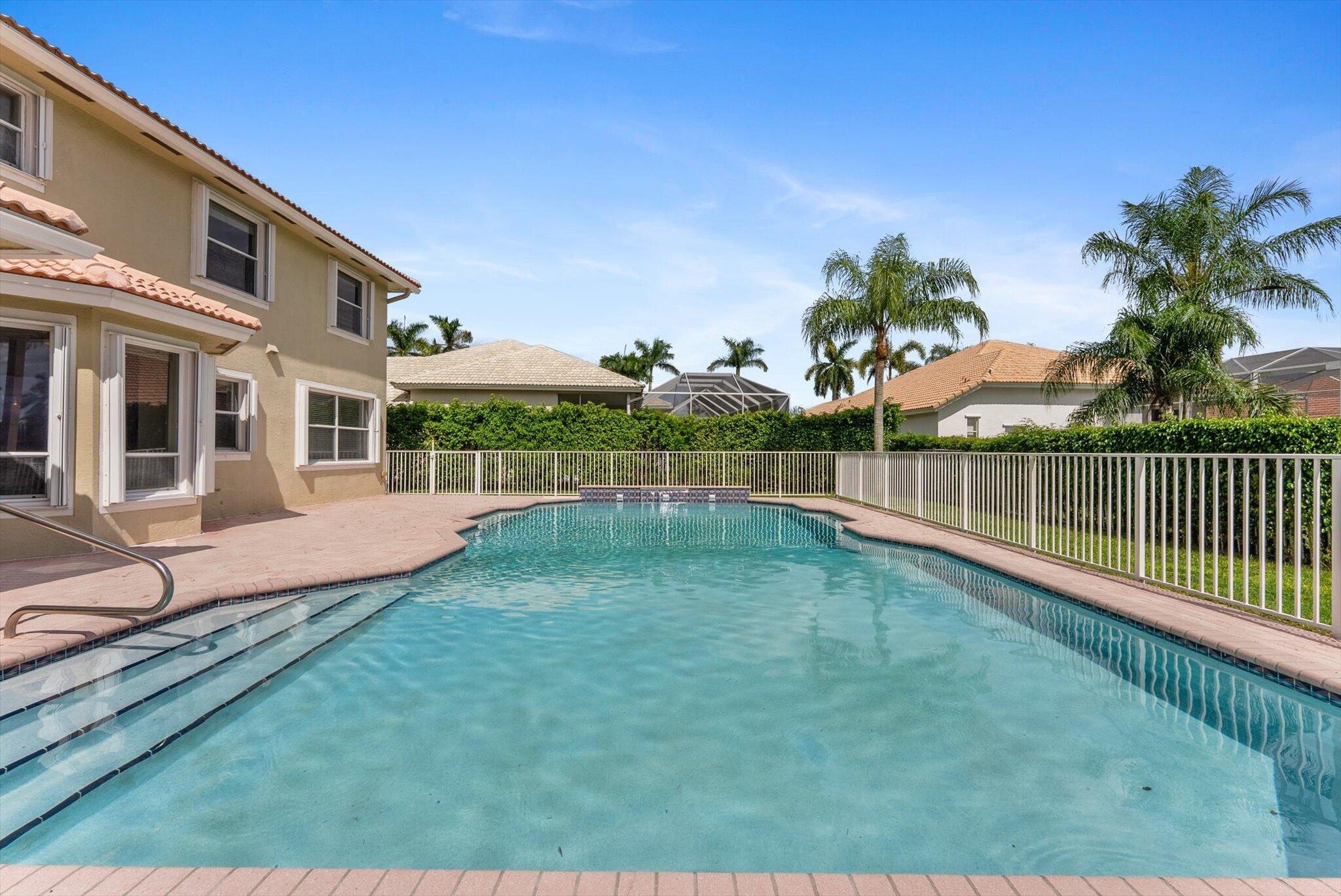 BOCA FALLS PAR Q - Residential Lease