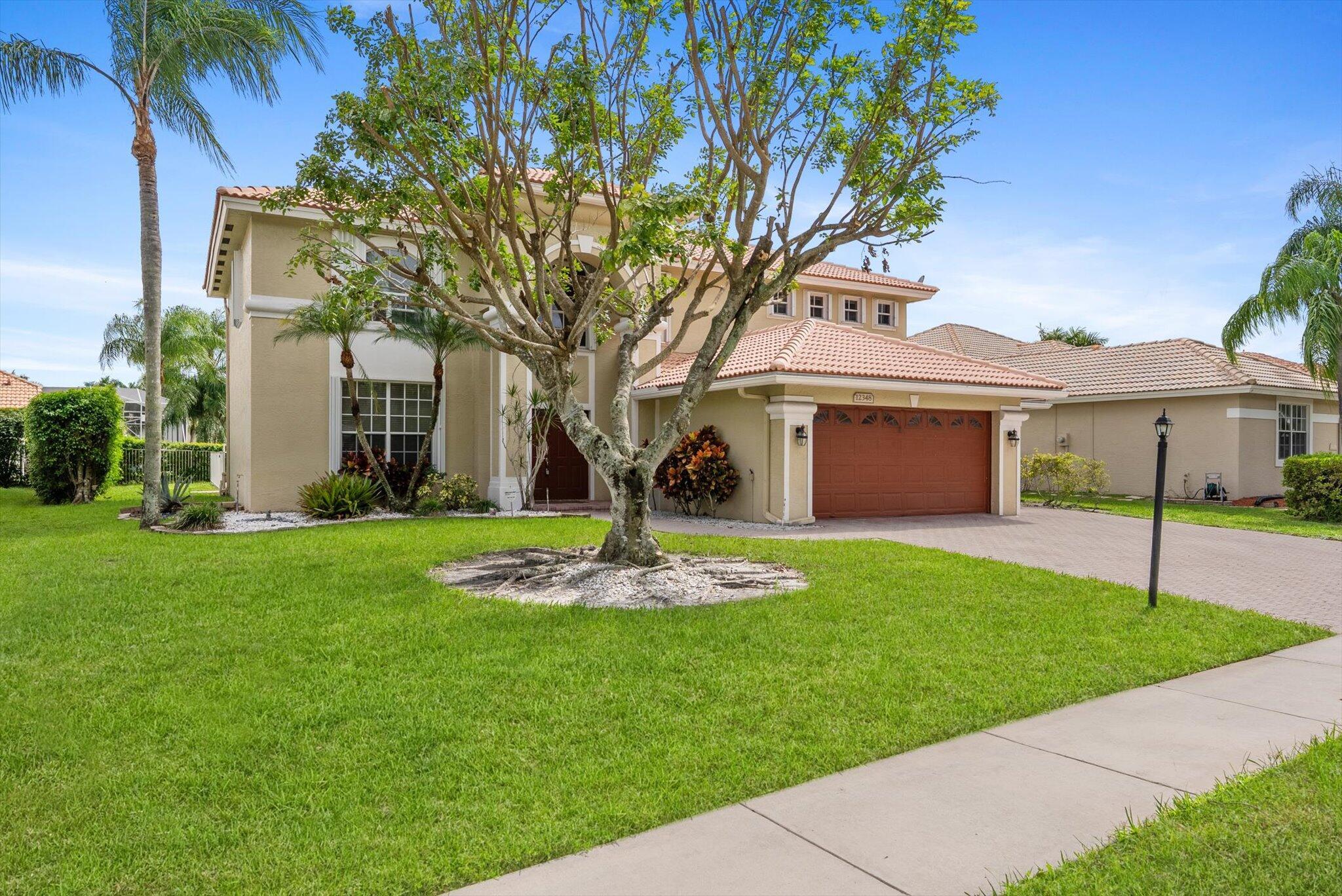 BOCA FALLS PAR Q - Residential Lease