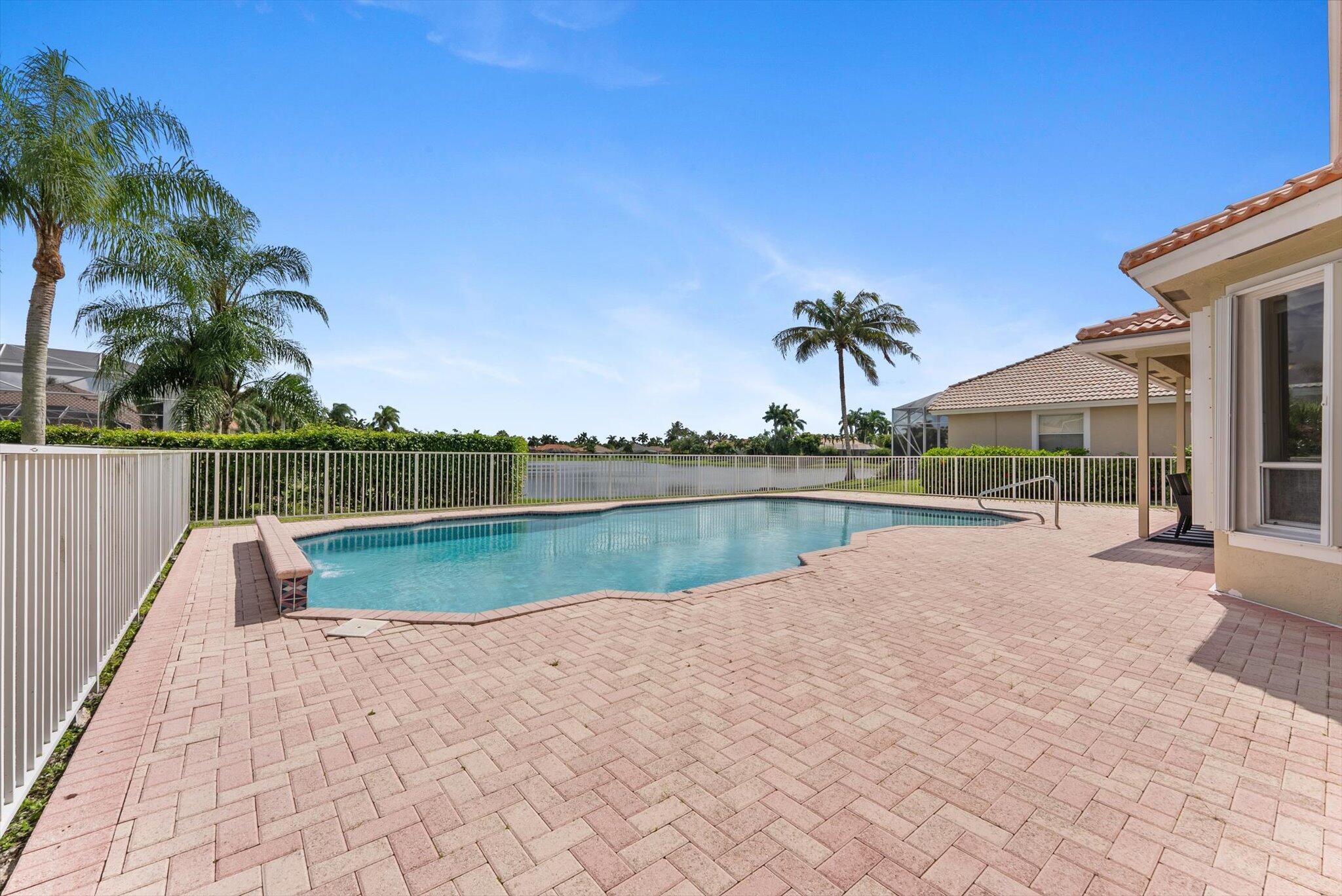 BOCA FALLS PAR Q - Residential Lease