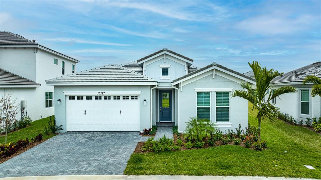 Photo of 16287 Melogold Drive, Westlake, FL 33470 (MLS # R10781172)