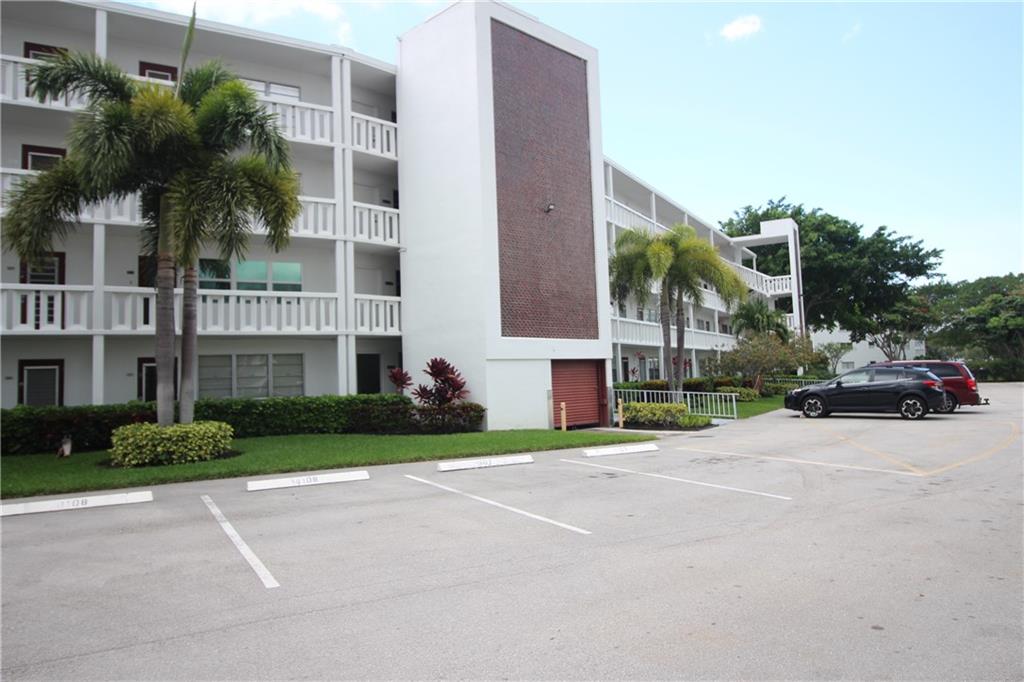 Century Village East - Residential