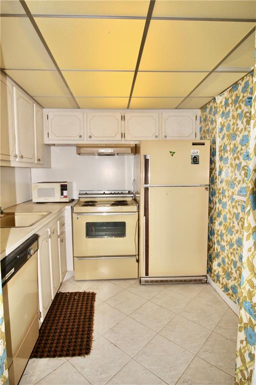 Century Village East - Residential