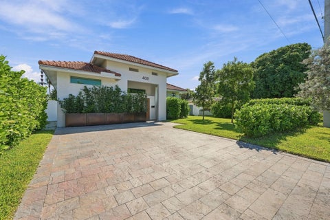 Tiny photo for 408 NE 23RD Avenue, Pompano Beach, FL 33062 (MLS # B26086027)