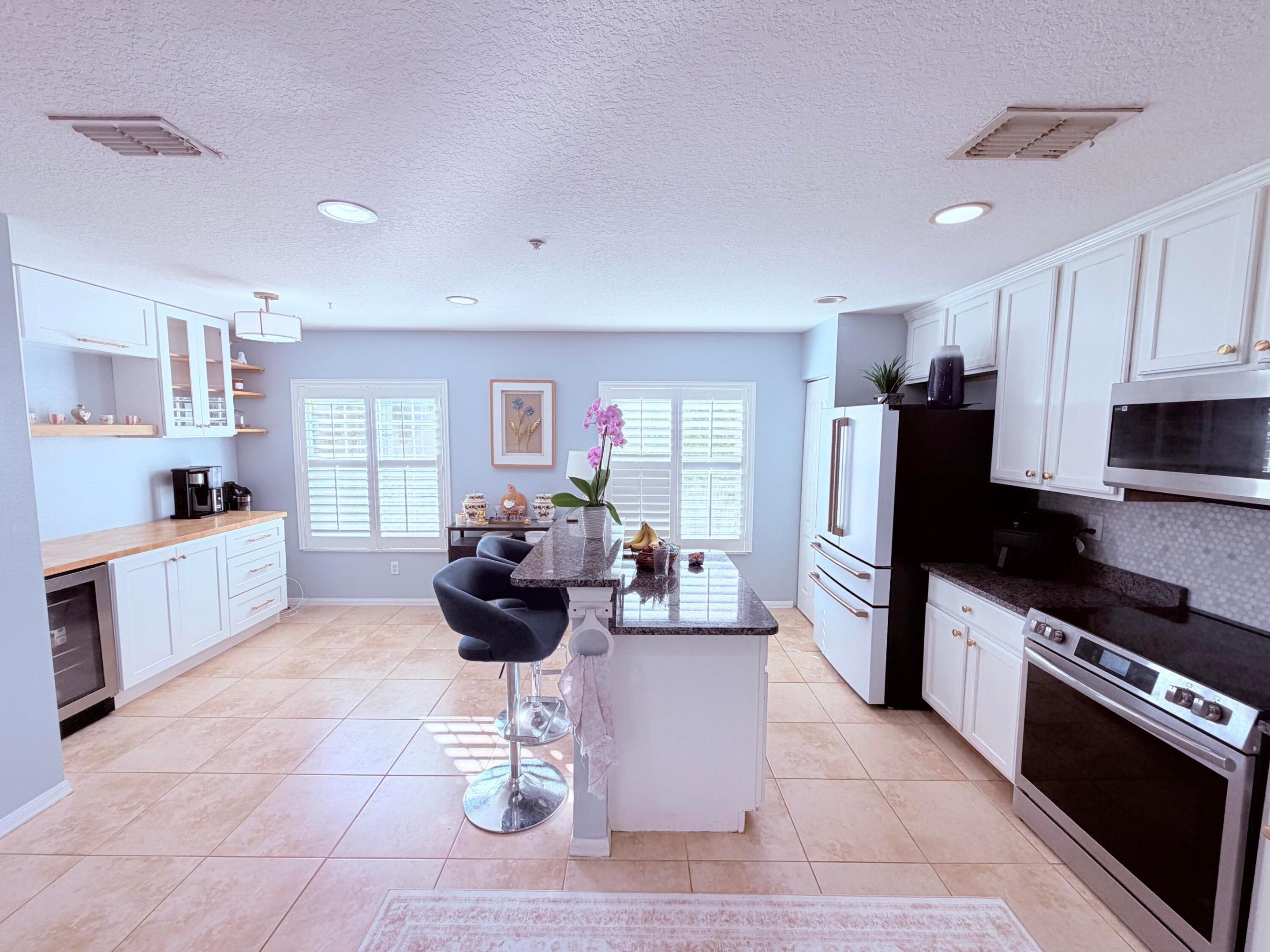 EAST LAKE VILLAGE NO 2 - Residential