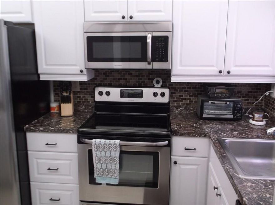 THIS LOVELY 2 BEDROOM 2 BATH FIRST FLOOR CORNER IS BEING OFFER FULLY FURNISHED.WITH A SPECTACULAR WATER AND GOLF VIEW.SELLER REQUESTS PROOF OF FUNDS TO CLOSE VERIFICATION OF INCOME,CREDIT REPORT WITH CREDIT SCORES AND SUMMARY PAGE,5 DAYS TO INSPECT AND CASH ONLY NO EXCEPTIONS.THIS IS A 55+ COMMUNITY.CONDO ASSOCIATION HAS INCOME AND CREDIT REQUIREMENTS