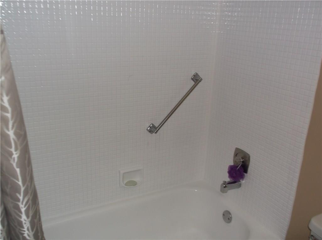 SUNRISE LAKES PHASE 3 - Residential