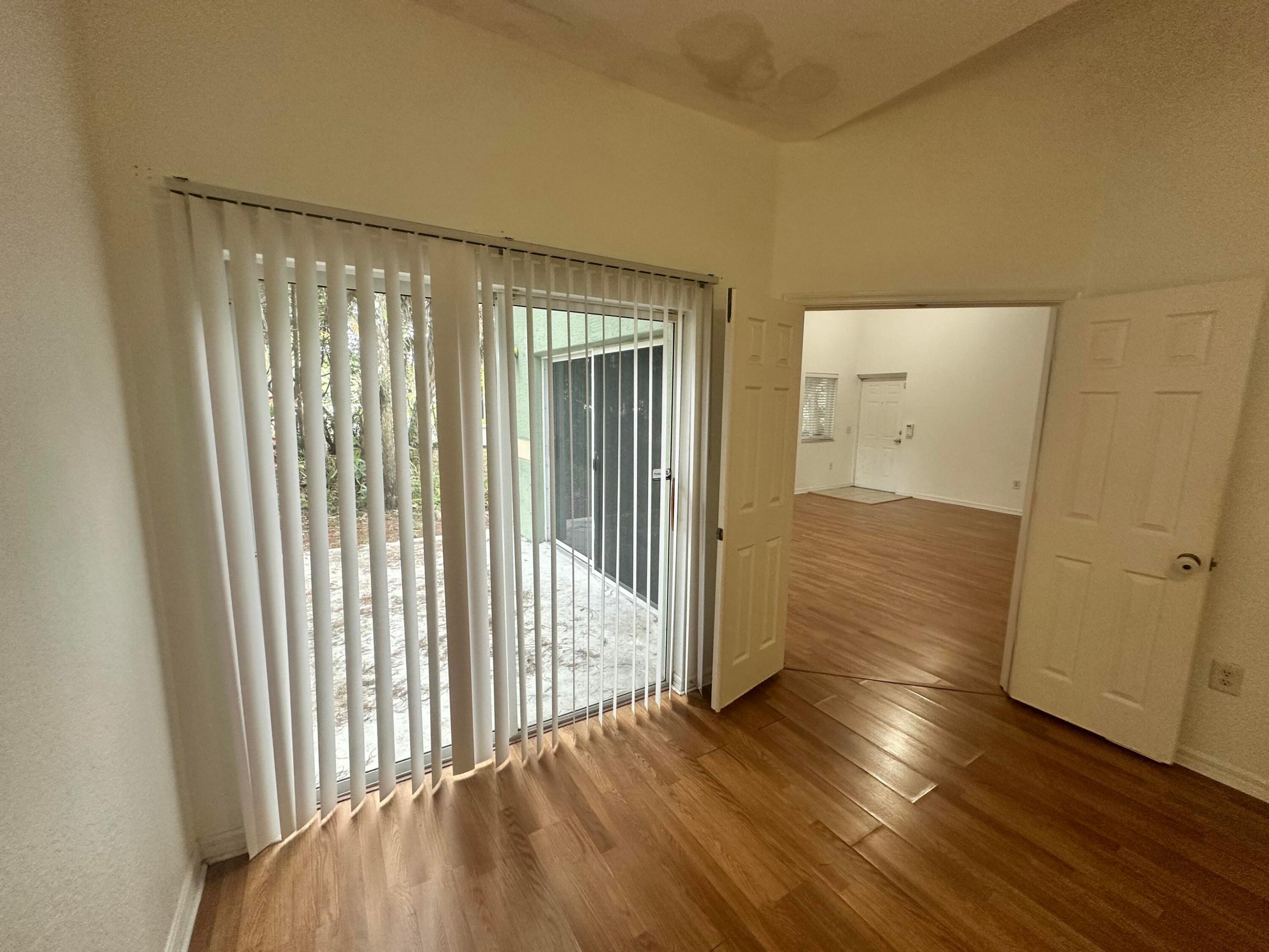 KENSINGTON OF ROYAL PALM BEACH CONDOI - Residential Lease