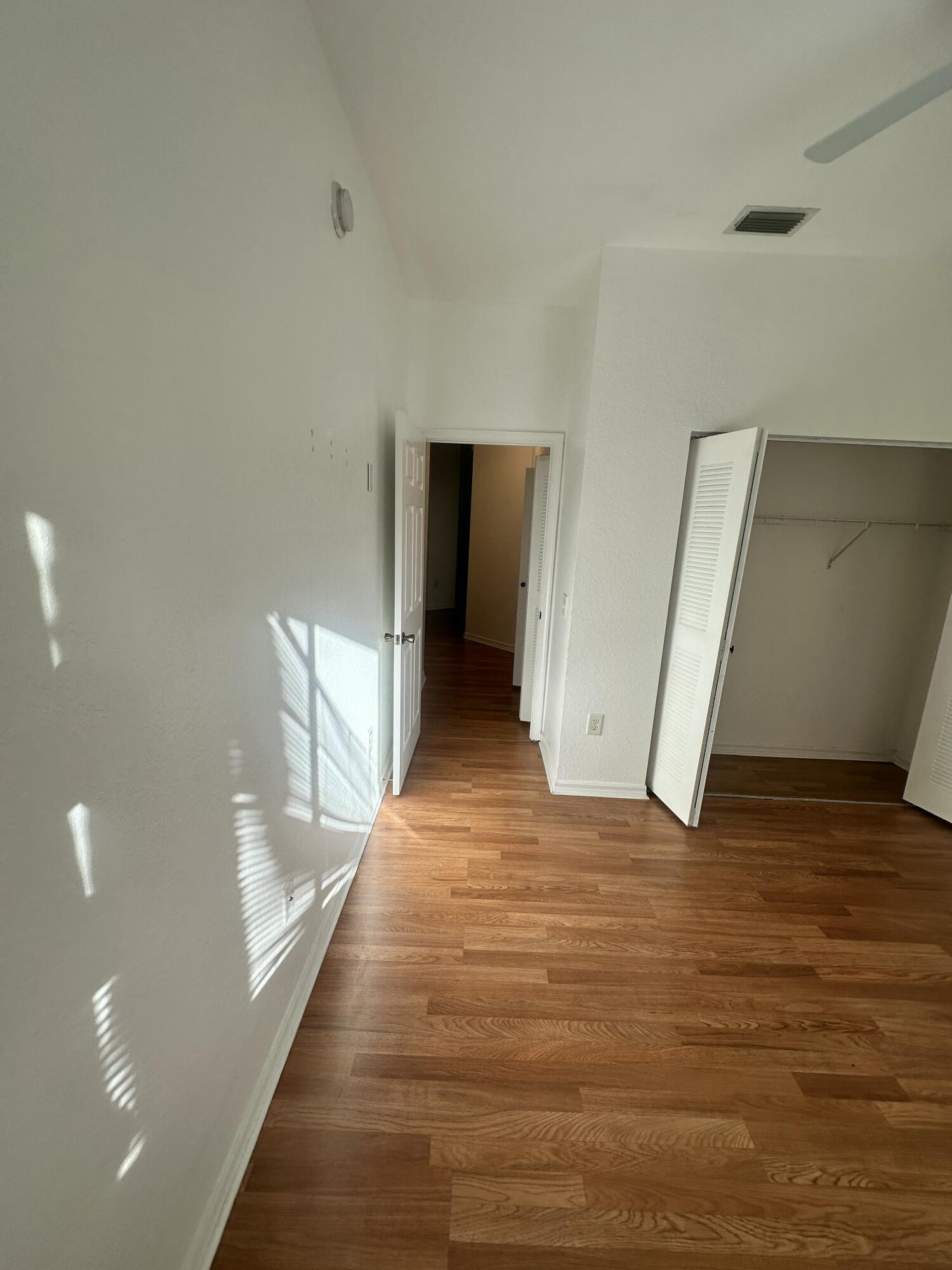 KENSINGTON OF ROYAL PALM BEACH CONDOI - Residential Lease