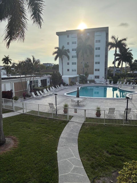 Tiny photo for 3020 NE 16th Avenue #102, Oakland Park, FL 33334 (MLS # B26024666)