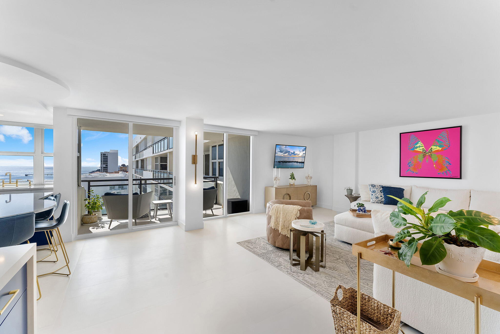 WHITEHALL CONDO - Residential