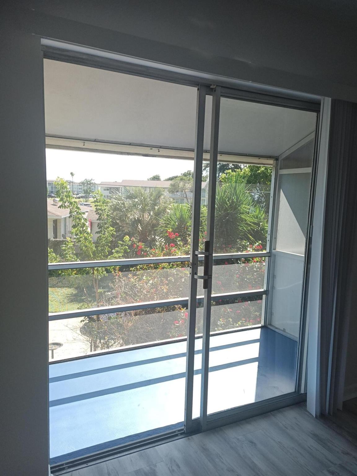 LAWNS - Residential Lease