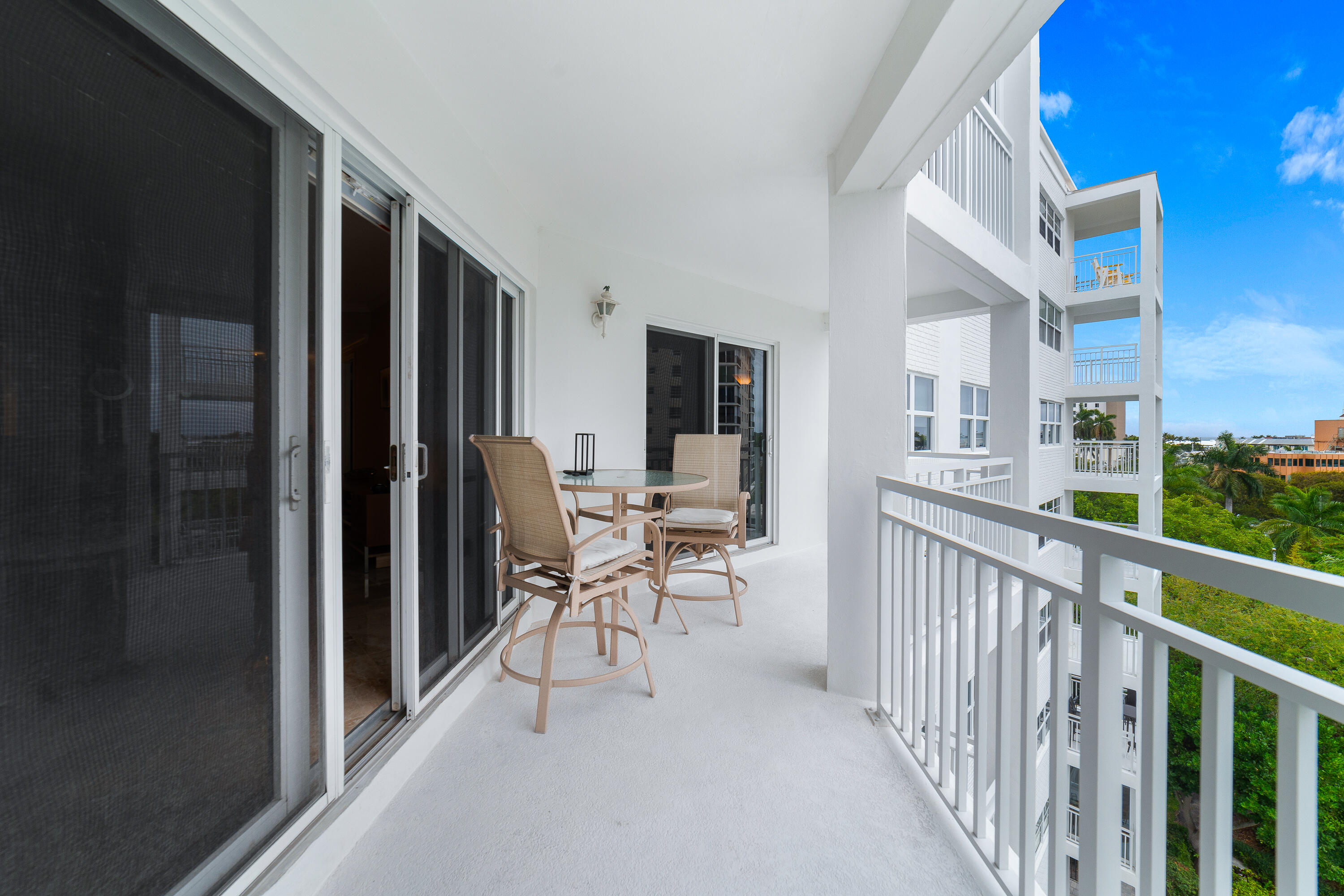 DELRAY SUMMIT CONDO - Residential
