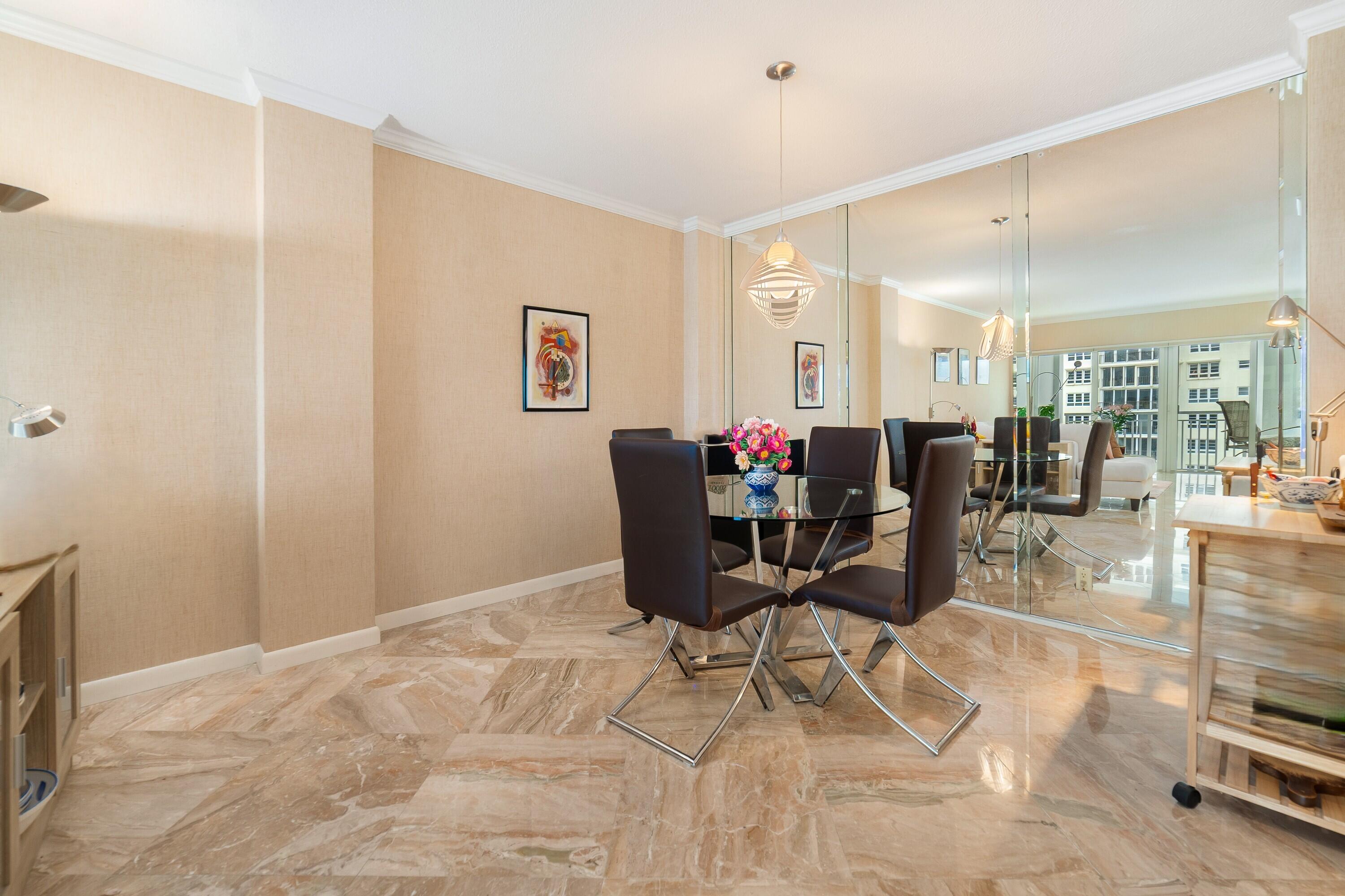 DELRAY SUMMIT CONDO - Residential