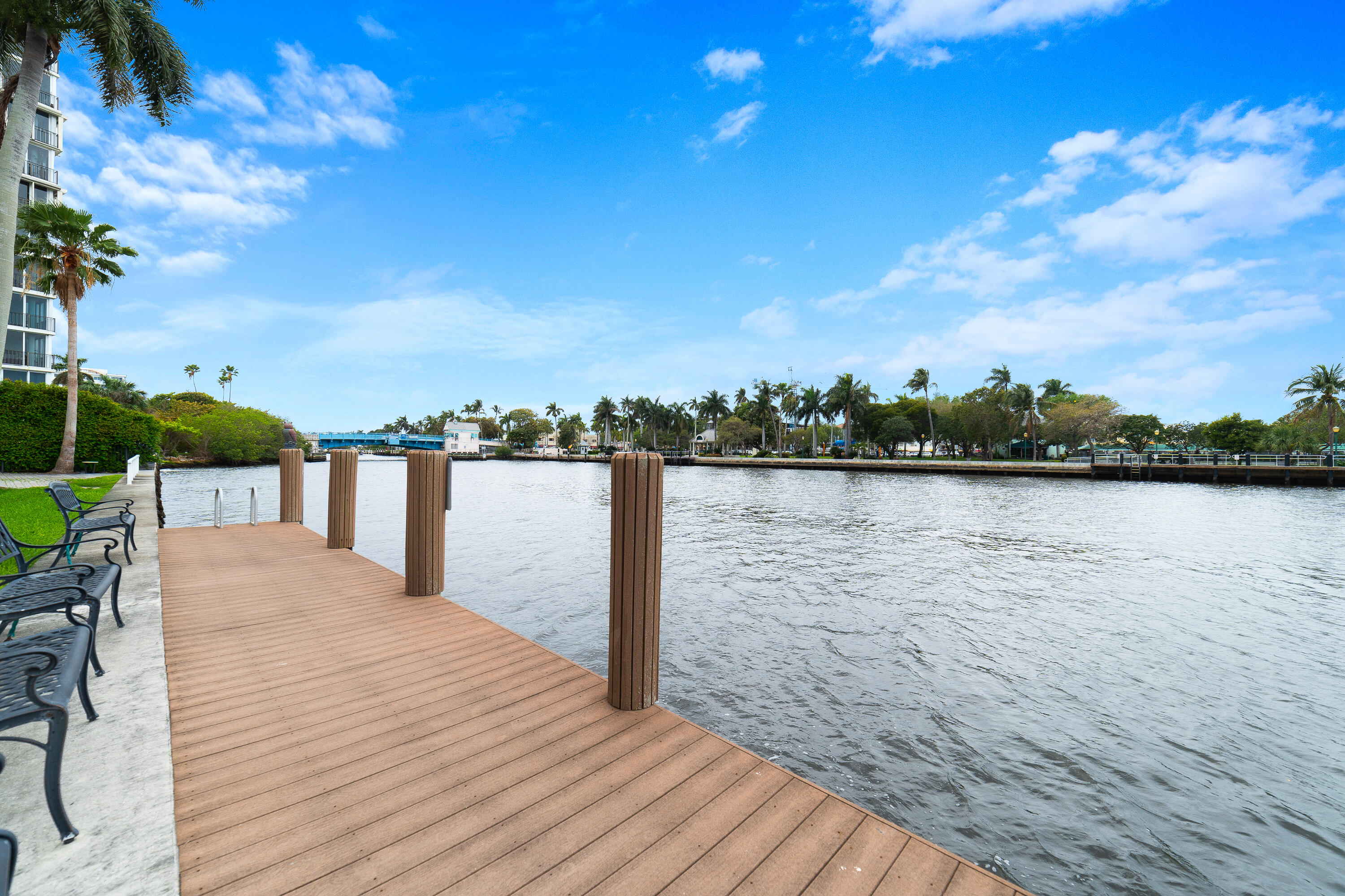 DELRAY SUMMIT CONDO - Residential