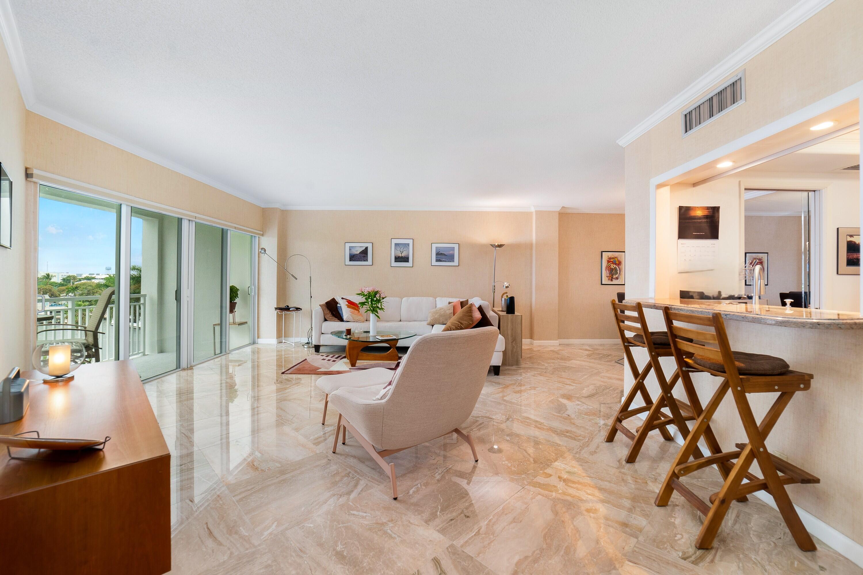 DELRAY SUMMIT CONDO - Residential