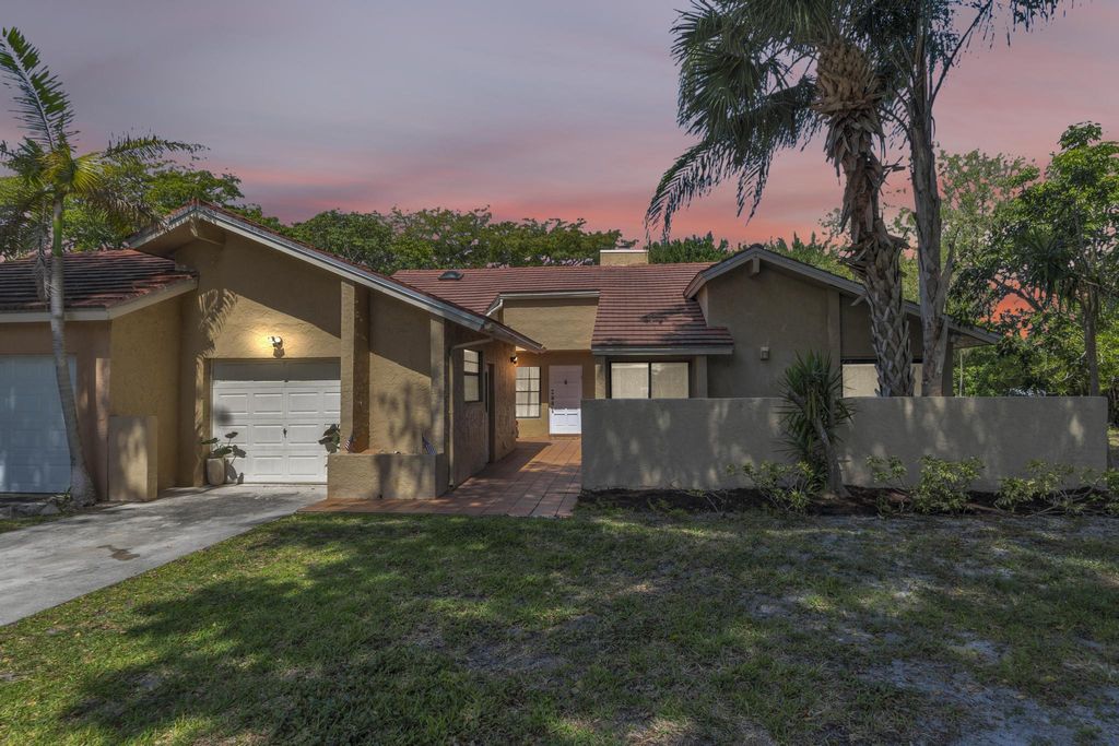 Photo of 23265 Boca Club Colony Circle, Boca Raton, FL 33433 (MLS # R11111650)