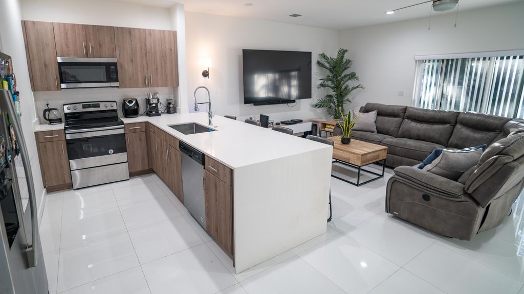 Photo of 1330 Crystal Way #107, Delray Beach, FL 33444 (MLS # R11143387)
