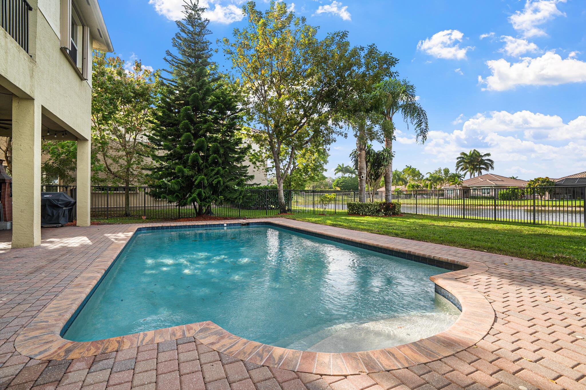 8207 Venosa Haven Terrace