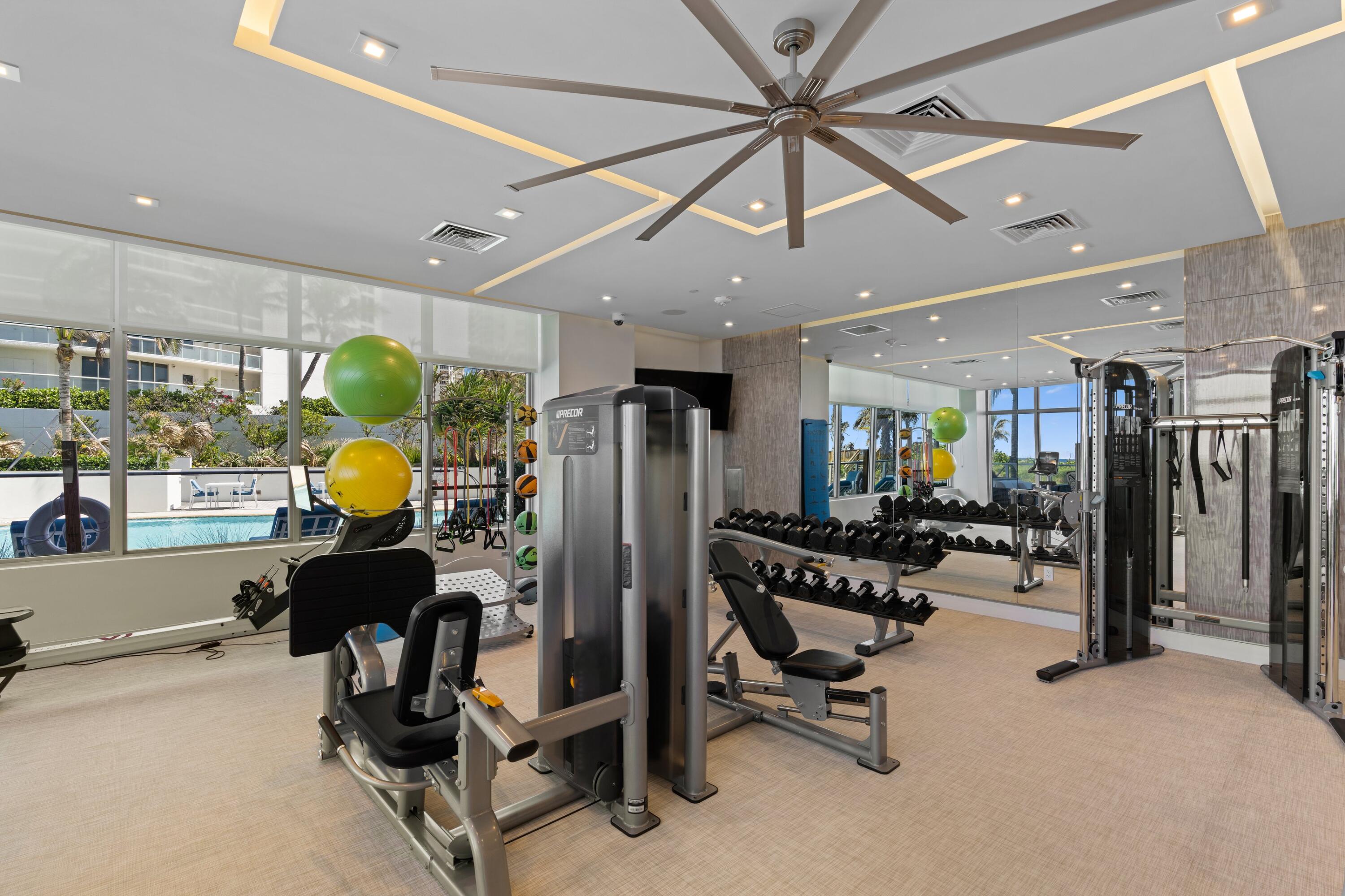 5000 NORTH OCEAN - Residential