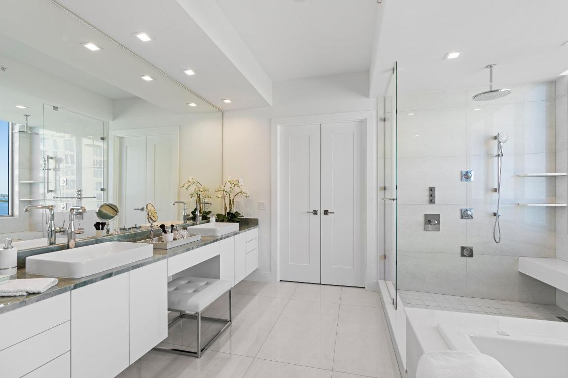 5000 NORTH OCEAN - Residential