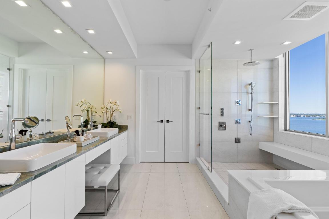 5000 NORTH OCEAN - Residential