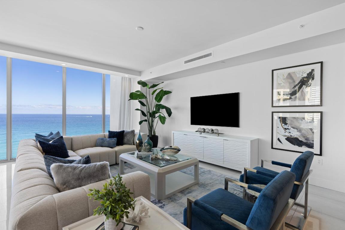 5000 NORTH OCEAN - Residential