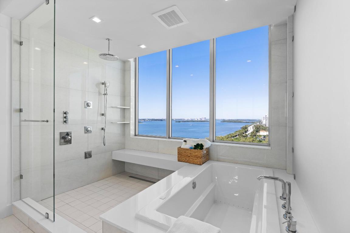 5000 NORTH OCEAN - Residential