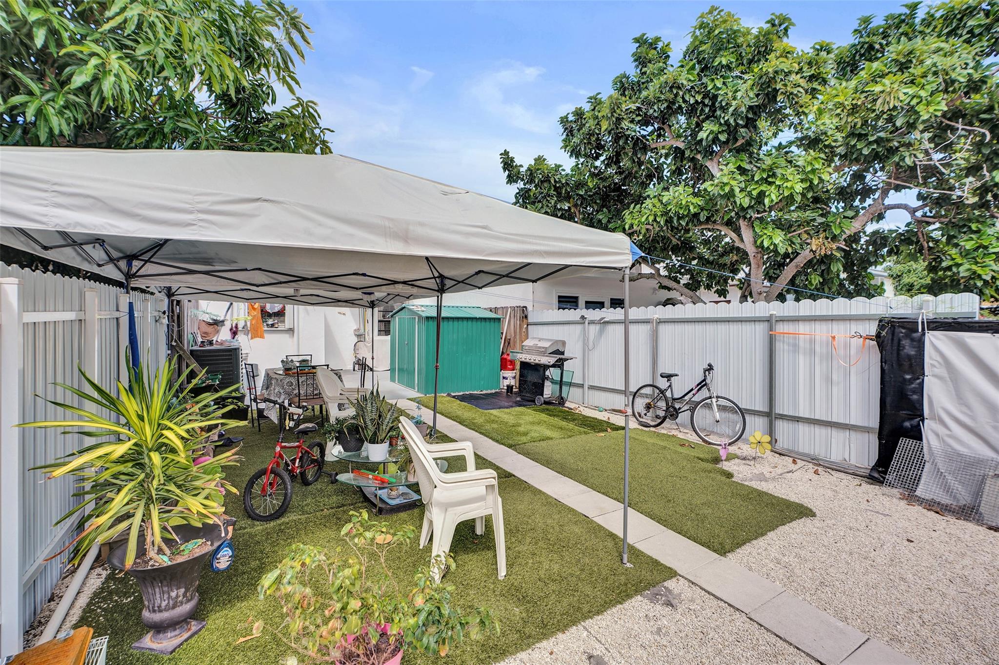 Lake Royall East - Residential