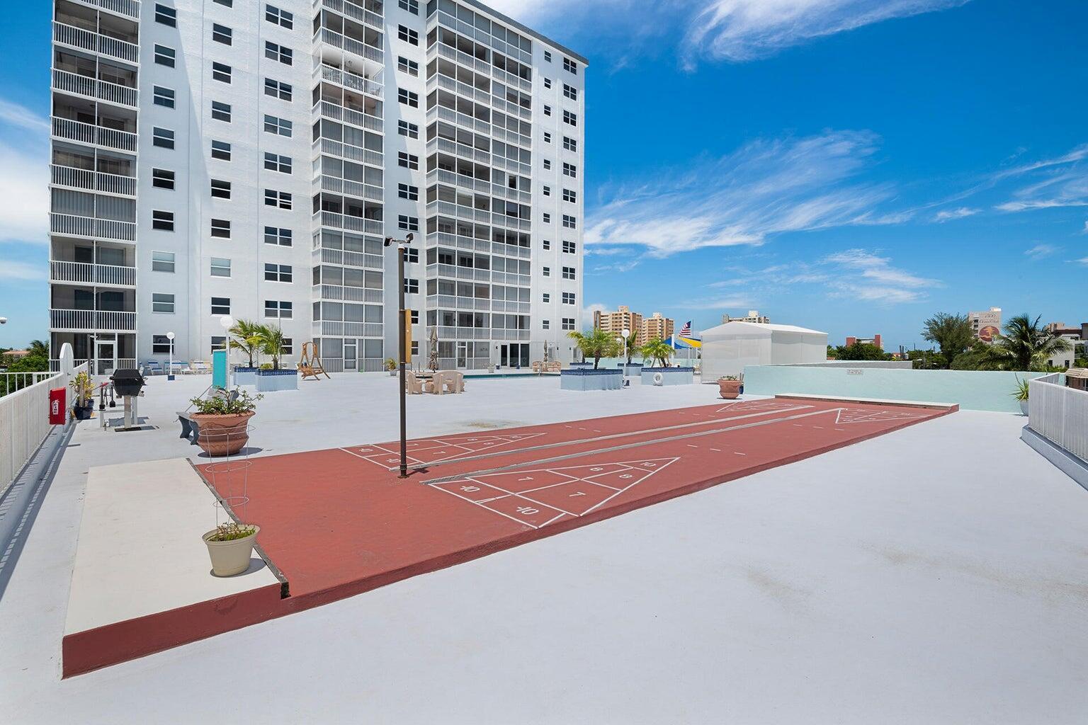 INTRACOASTAL TOWER - Residential