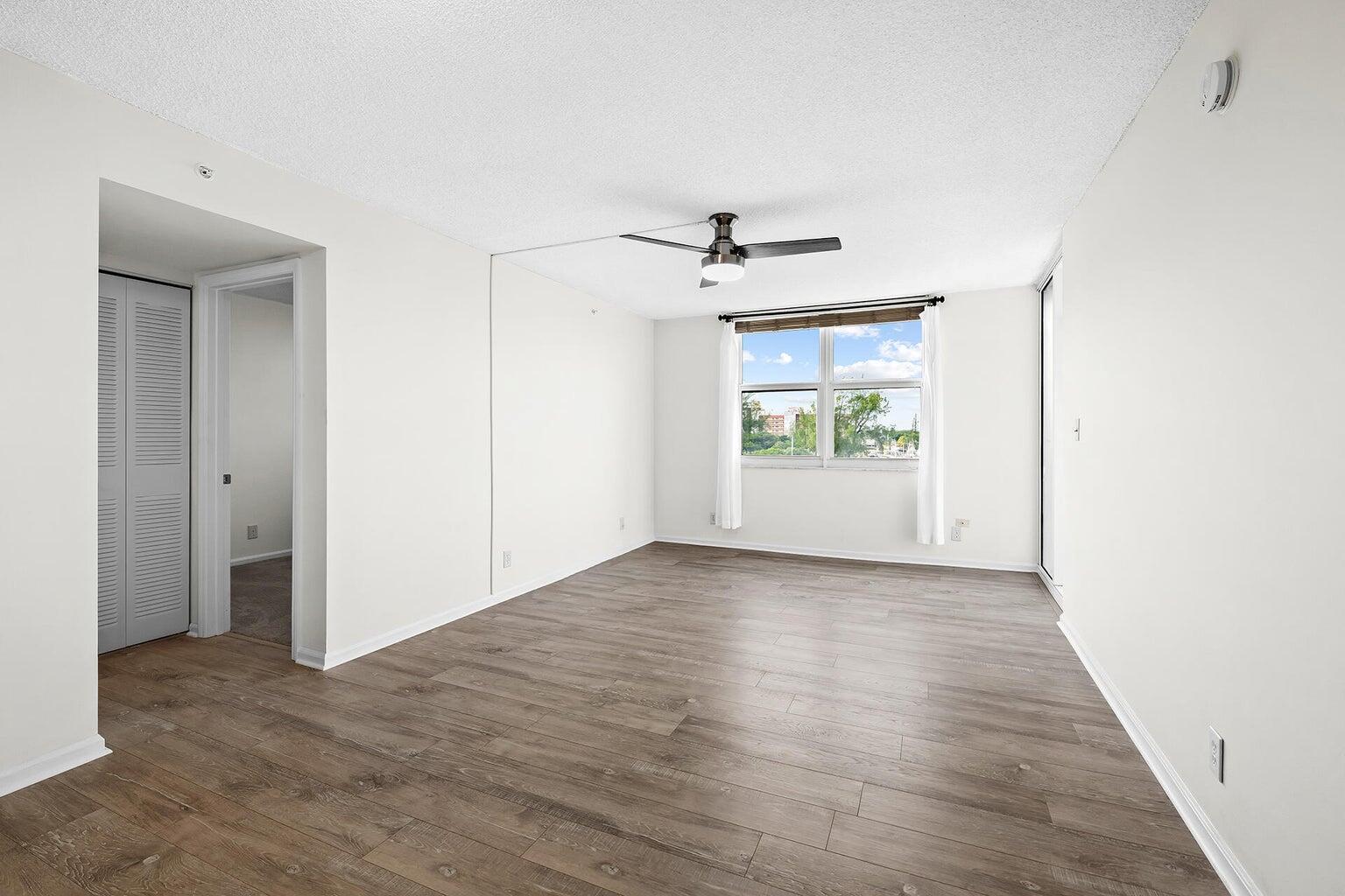 INTRACOASTAL TOWER - Residential