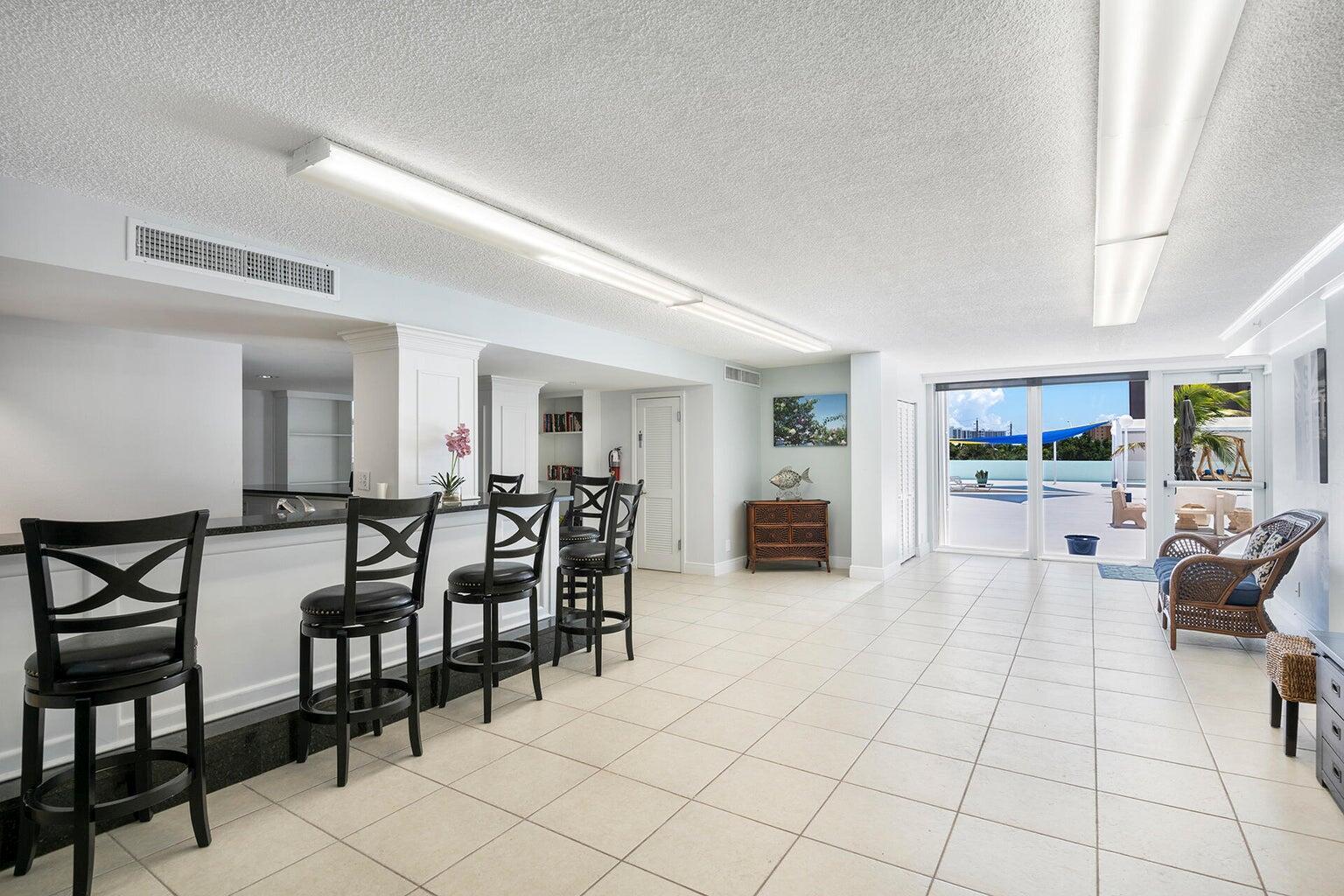 INTRACOASTAL TOWER - Residential