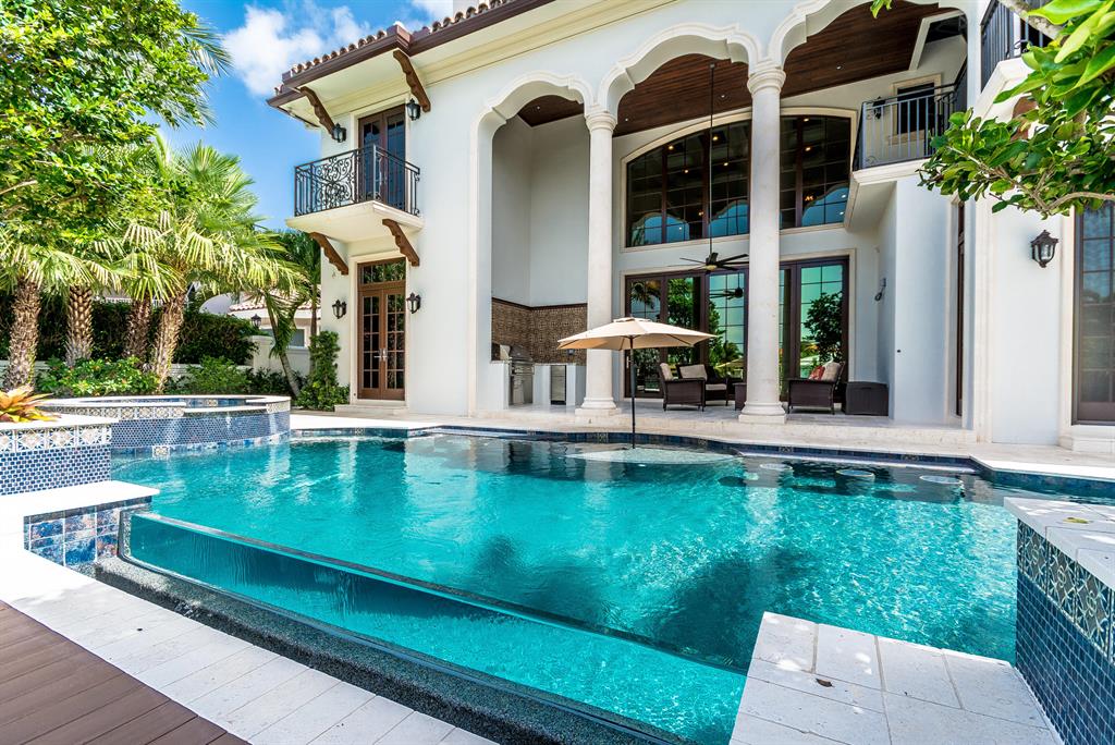 LIGHTHOUSE POINT 3RD SEC - Residential