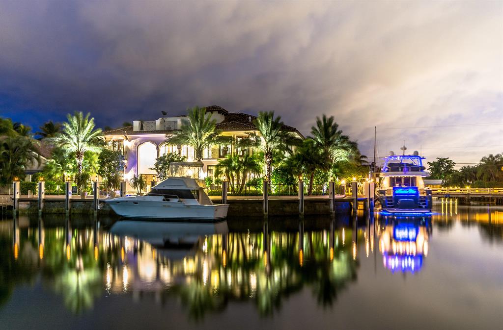 LIGHTHOUSE POINT 3RD SEC - Residential