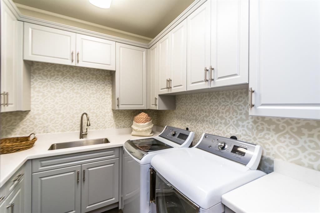 LIGHTHOUSE POINT 3RD SEC - Residential