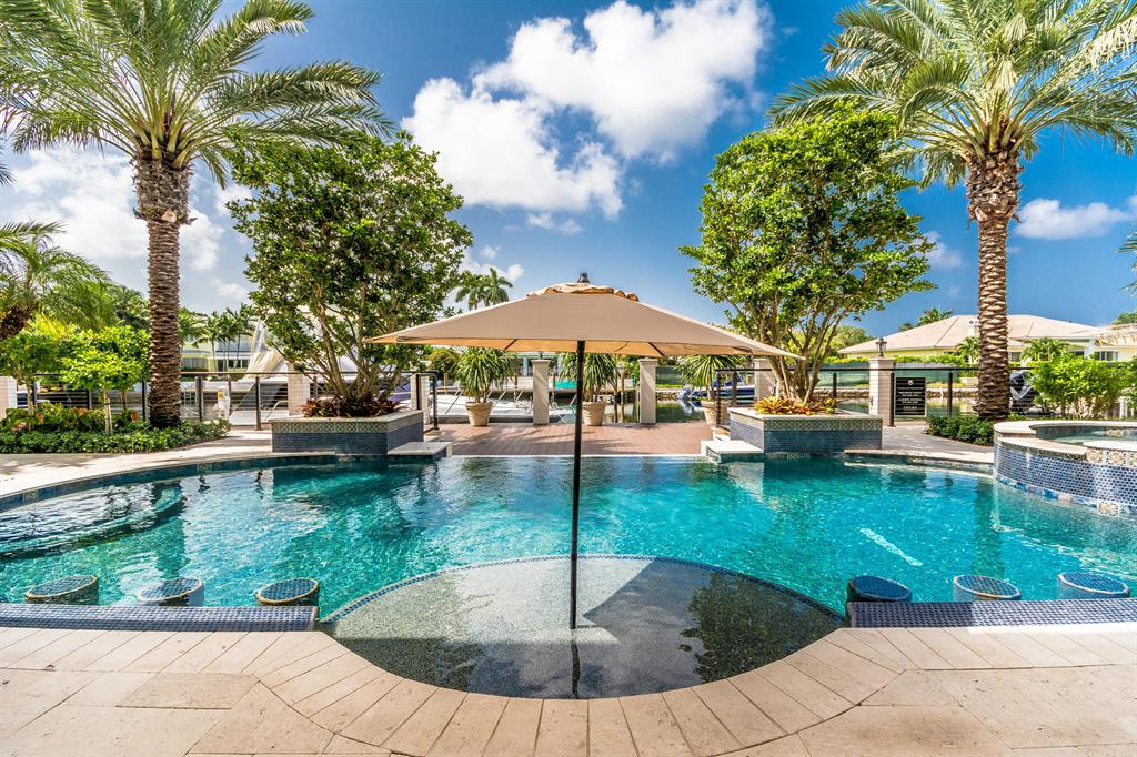 LIGHTHOUSE POINT 3RD SEC - Residential