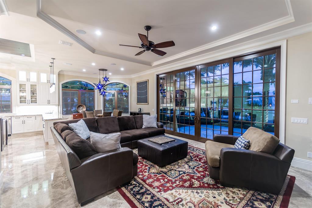 LIGHTHOUSE POINT 3RD SEC - Residential