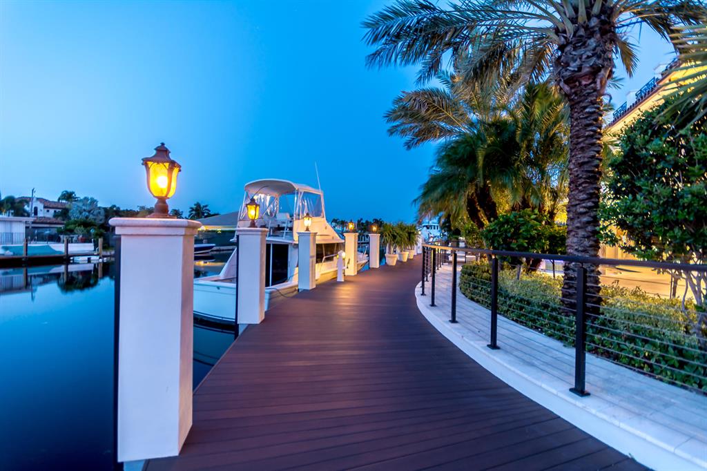 LIGHTHOUSE POINT 3RD SEC - Residential