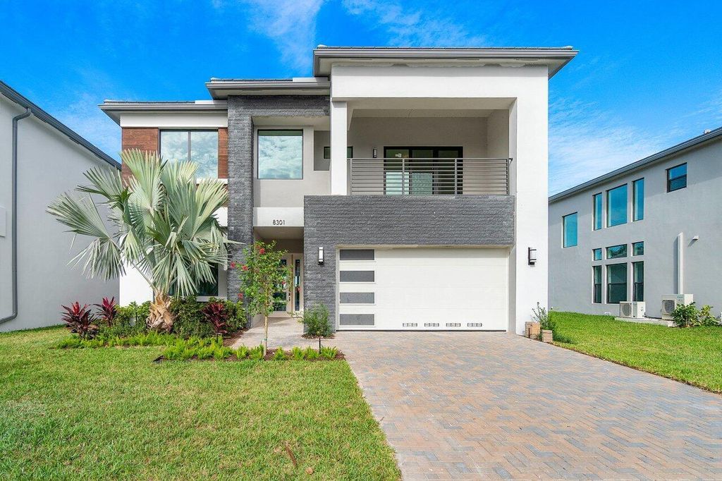 Photo of 8301 Crystal Downs Avenue, Boca Raton, FL 33434 (MLS # R10976245)