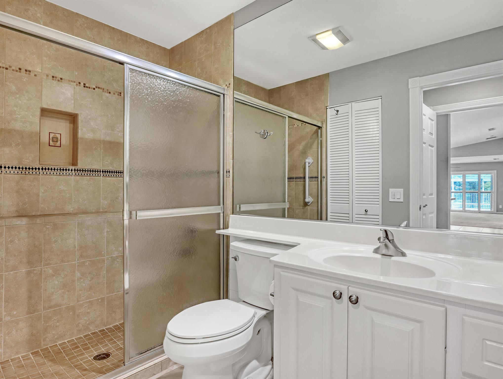 MAGNOLIA BAY - Residential