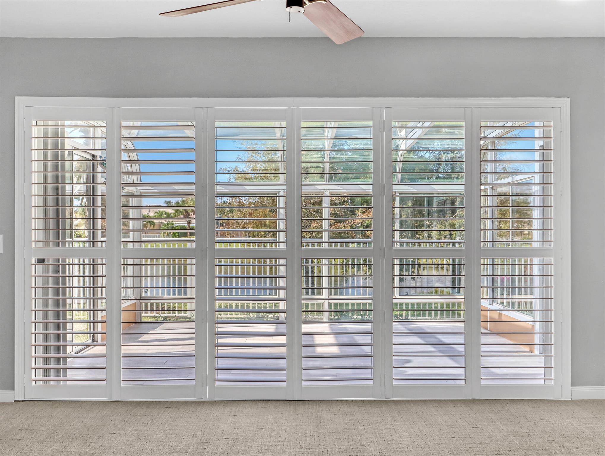 MAGNOLIA BAY - Residential