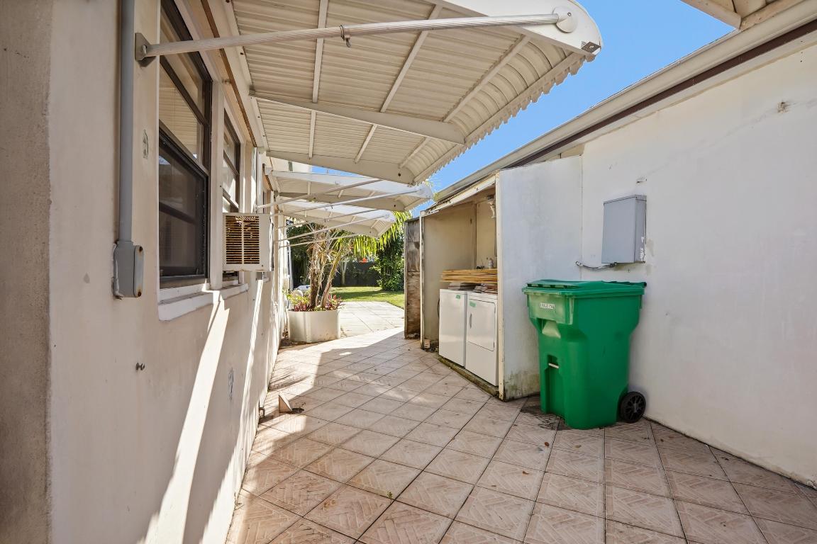 LAKEWOOD GARDENS - Residential