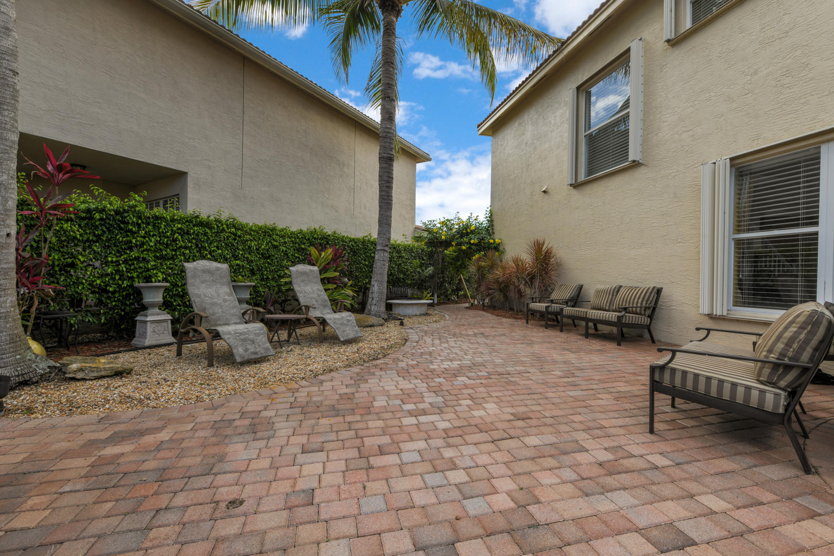 NAUTICA ISLES 4 - Residential