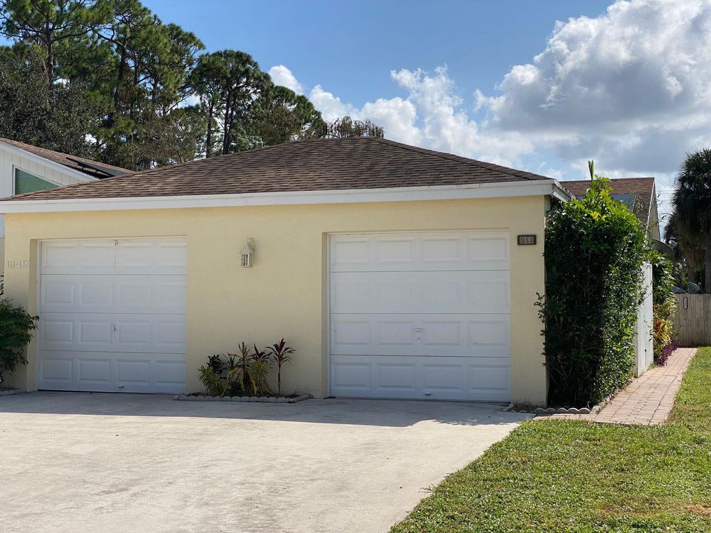 Photo of 1353 Periwinkle Place, Wellington, FL 33414 (MLS # R11032427)