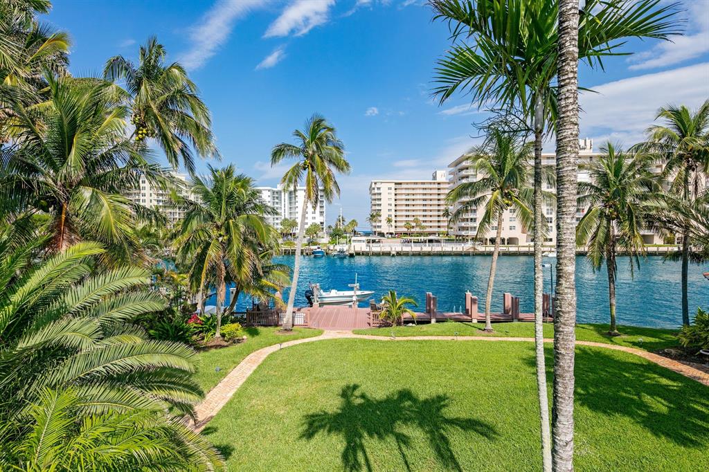 VENETIAN ISLES 2ND SEC - Residential