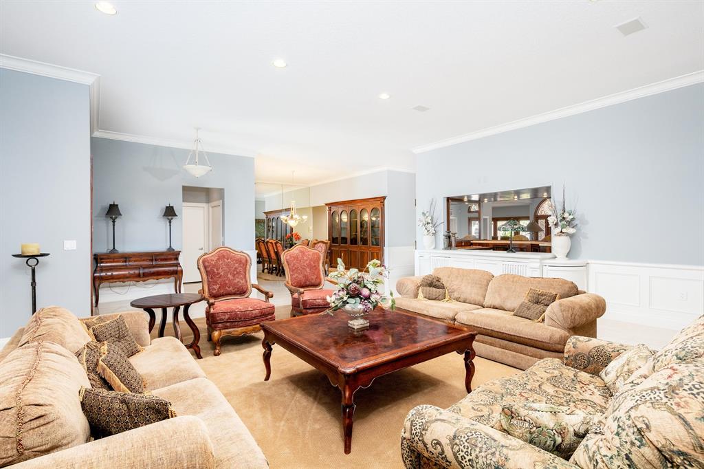 VENETIAN ISLES 2ND SEC - Residential