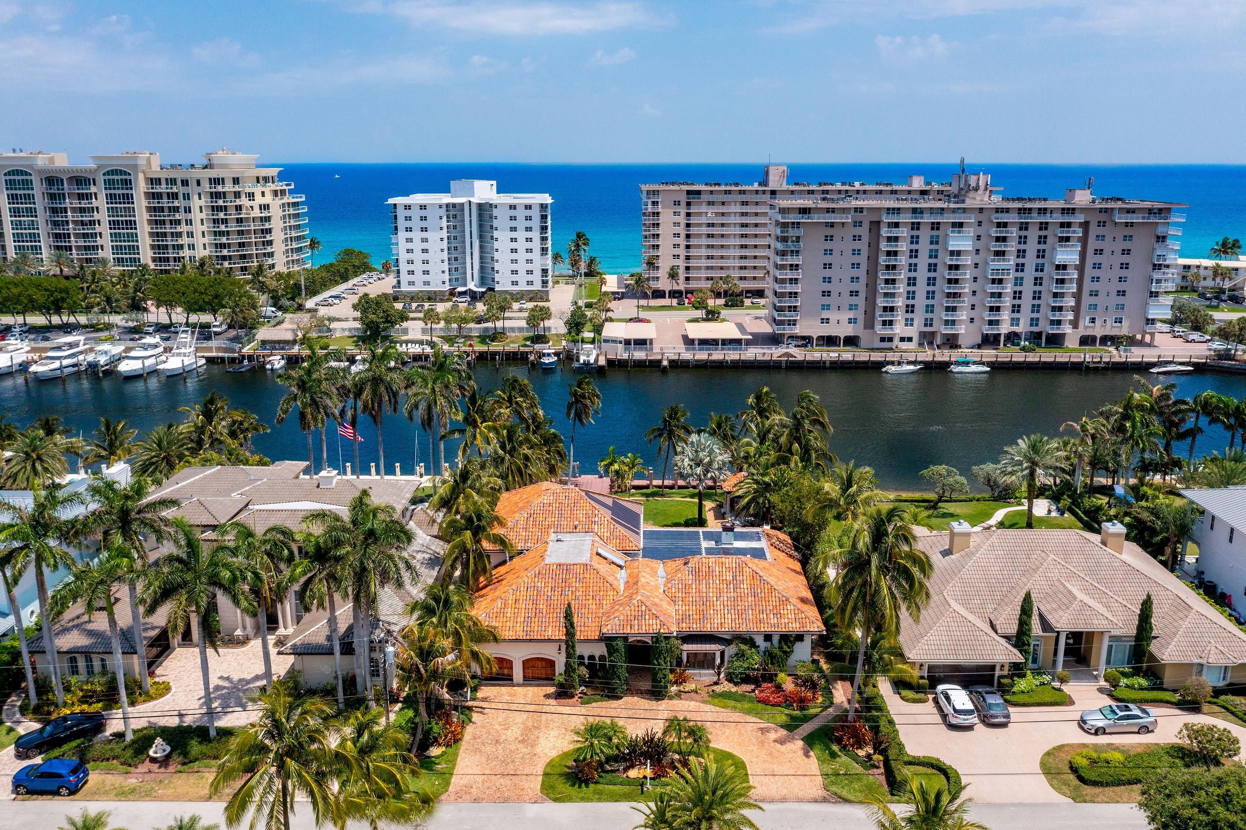 VENETIAN ISLES 2ND SEC - Residential