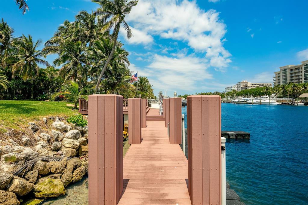 VENETIAN ISLES 2ND SEC - Residential