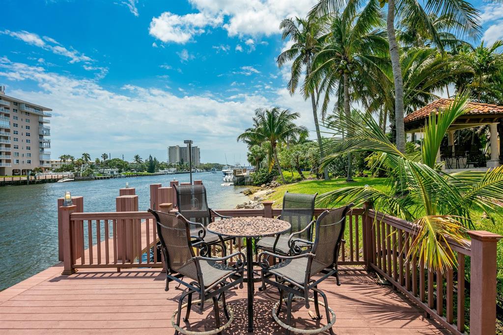 VENETIAN ISLES 2ND SEC - Residential