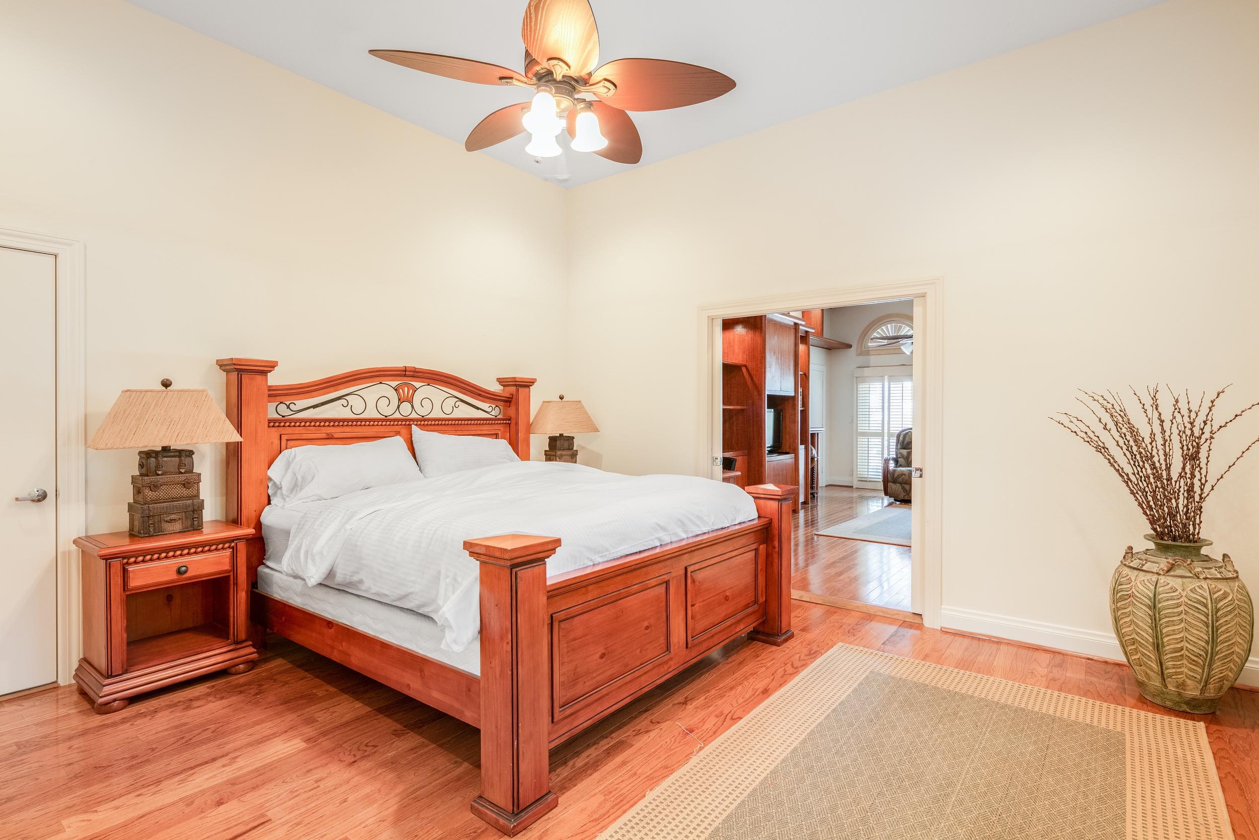 VENETIAN ISLES 2ND SEC - Residential